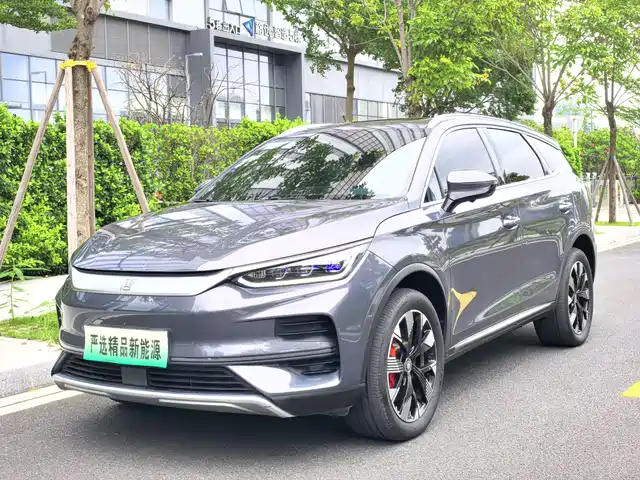 2024 BYD Tang