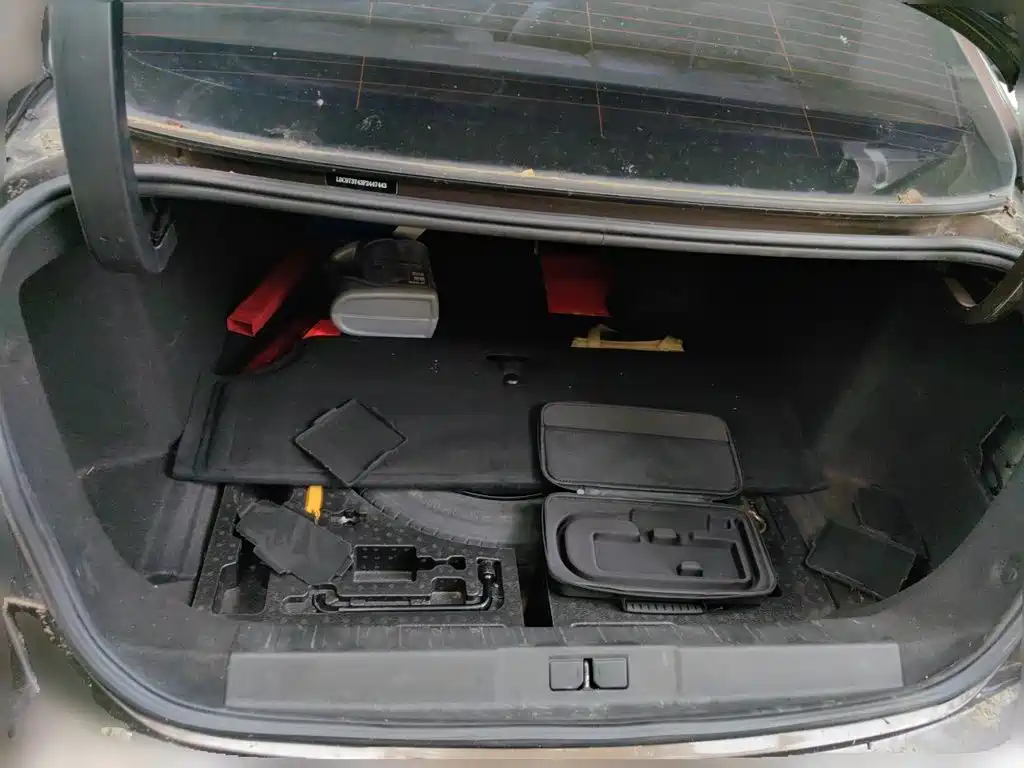 Peugeot 408 — миниатюра 20