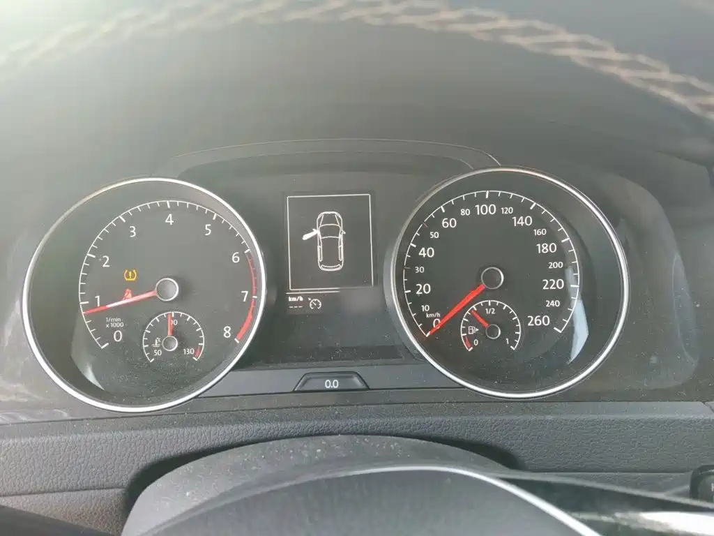 Volkswagen Golf — миниатюра 4