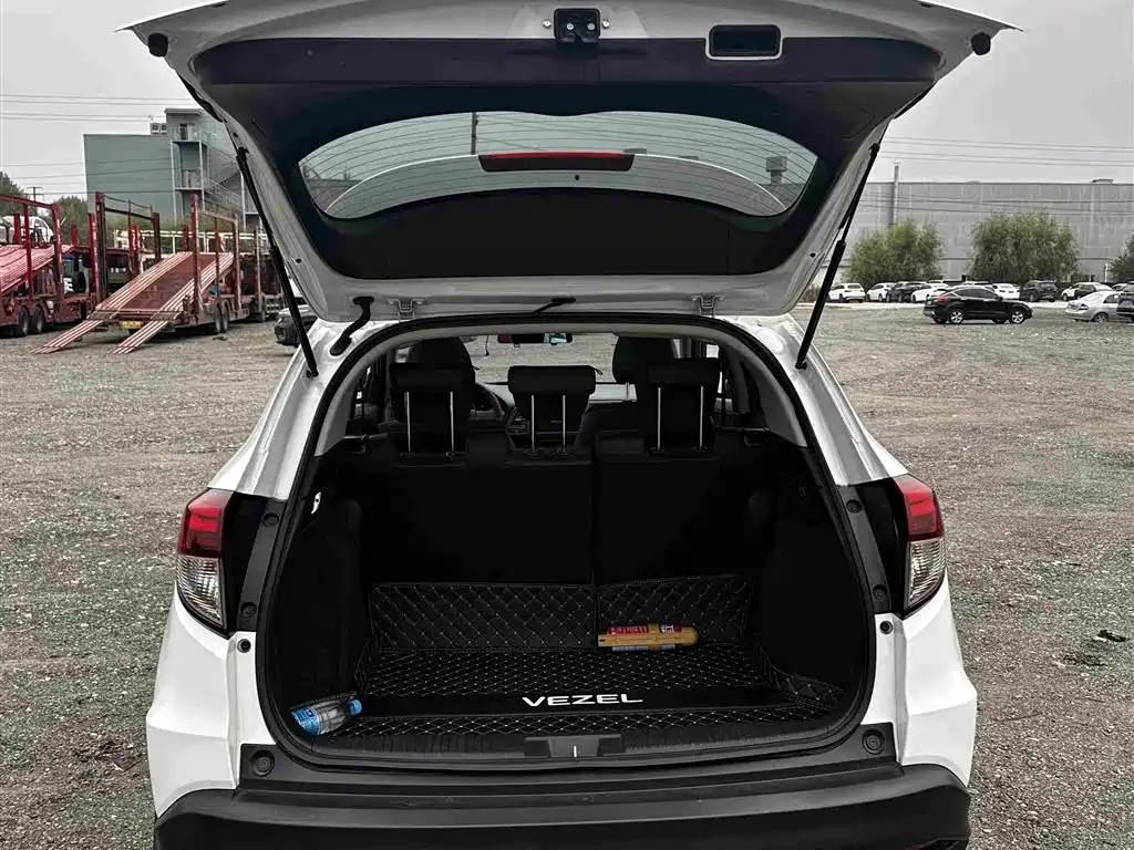 Honda Vezel — миниатюра 10