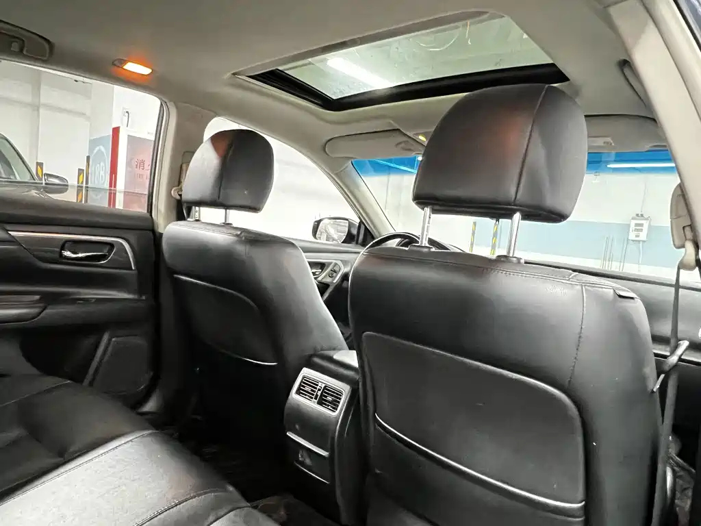 Nissan Teana — миниатюра 9