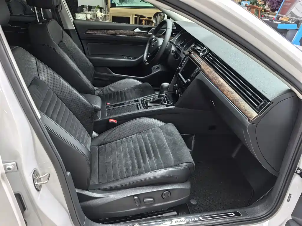 Volkswagen Magotan — миниатюра 10