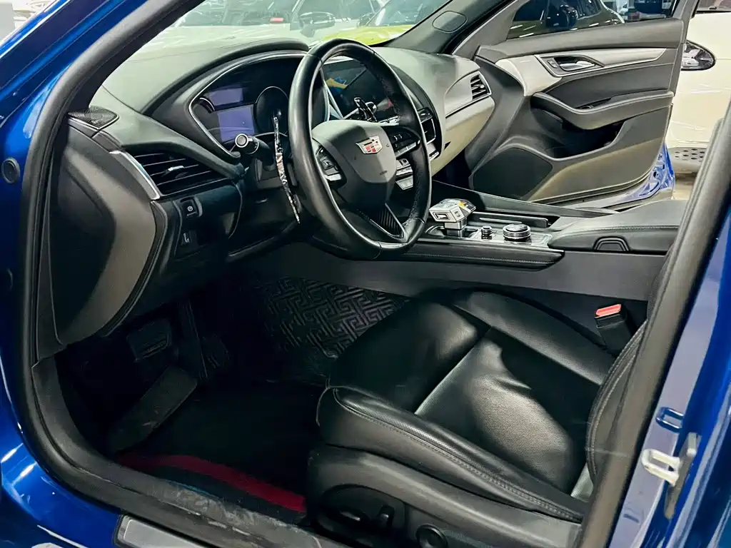 Cadillac CT5 — миниатюра 4