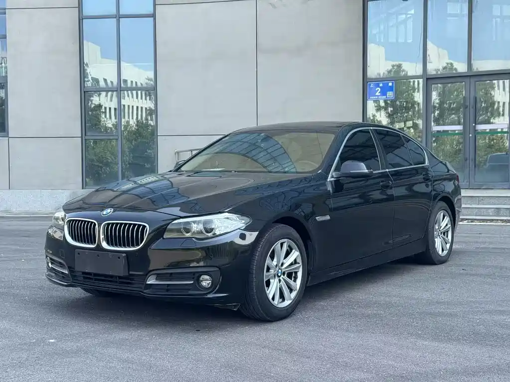 BMW 5 Series( Import ) 2014 520i Classic Type