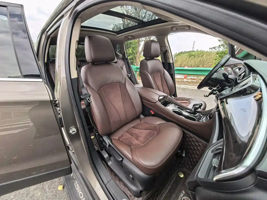 Buick Envision Plus — миниатюра 10