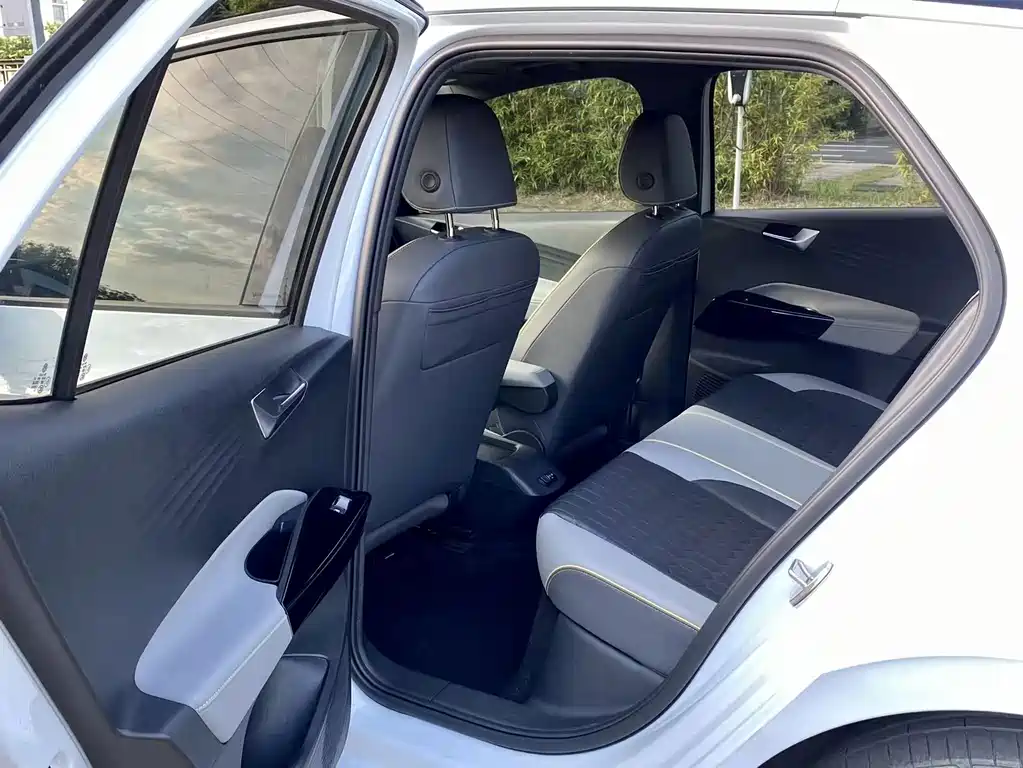 Volkswagen ID.3 — миниатюра 5