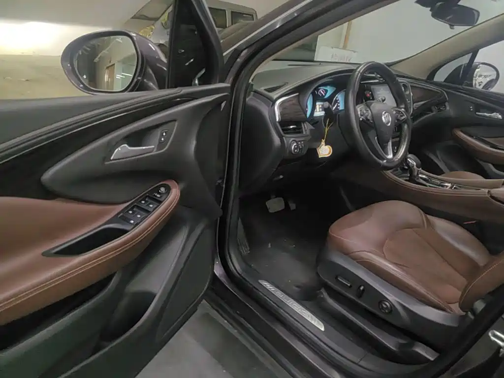 Buick Envision Plus — миниатюра 16