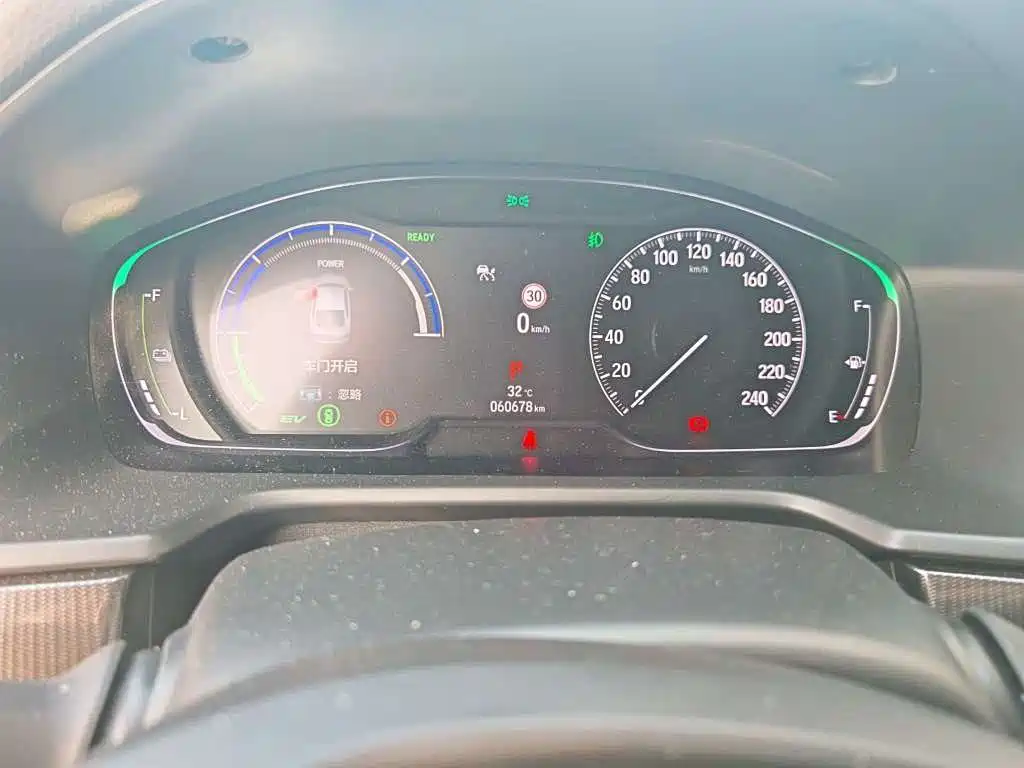 Honda Accord — миниатюра 4