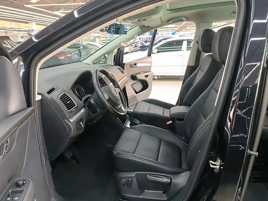 Volkswagen Sharan — миниатюра 15