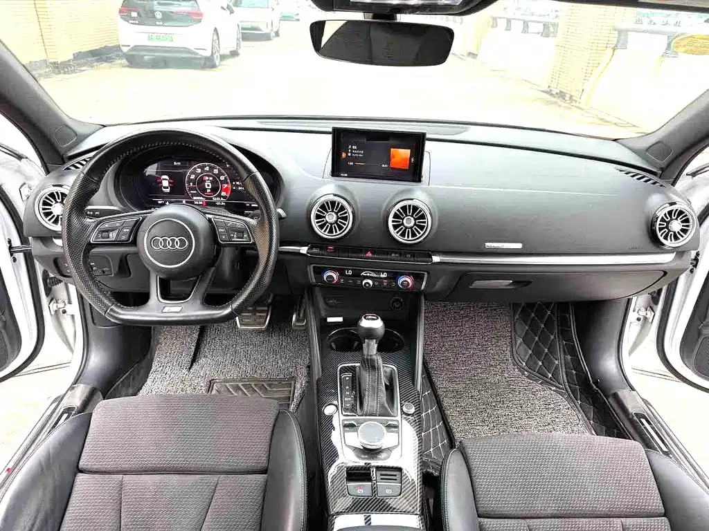 Audi S3 — миниатюра 5