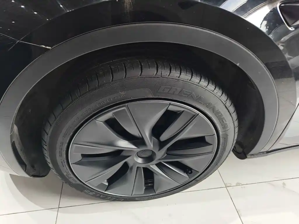 Tesla Model Y — фотографии объявления, Фото 24