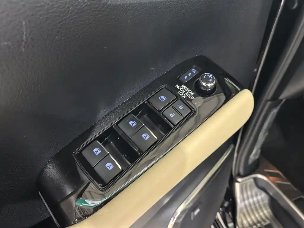 Toyota Alphard 2018 3.5L Luxury