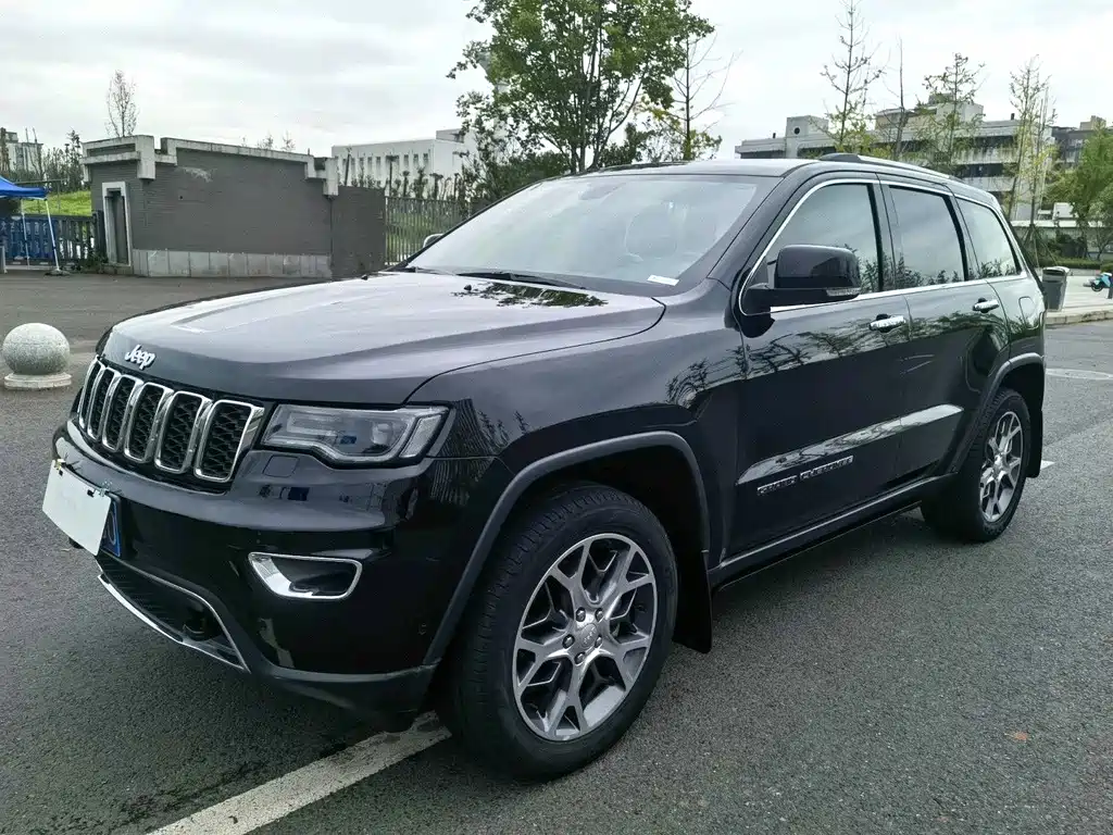 Jeep Grand Cherokee (Import)