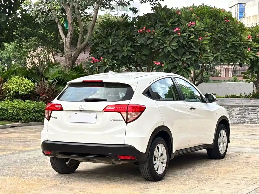 Honda Vezel — миниатюра 9