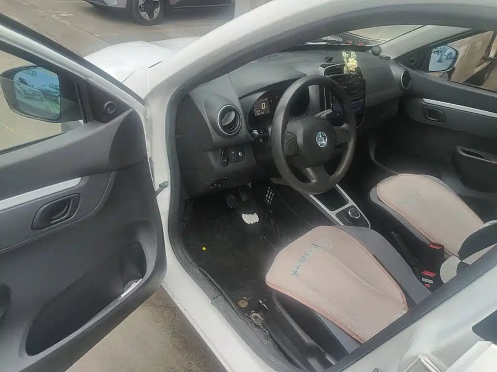 Venucia e30 — миниатюра 16