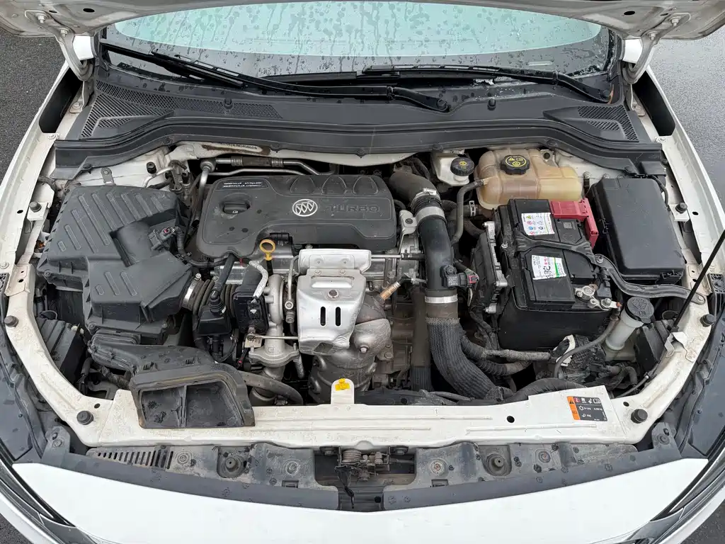 Buick Excelle — миниатюра 10