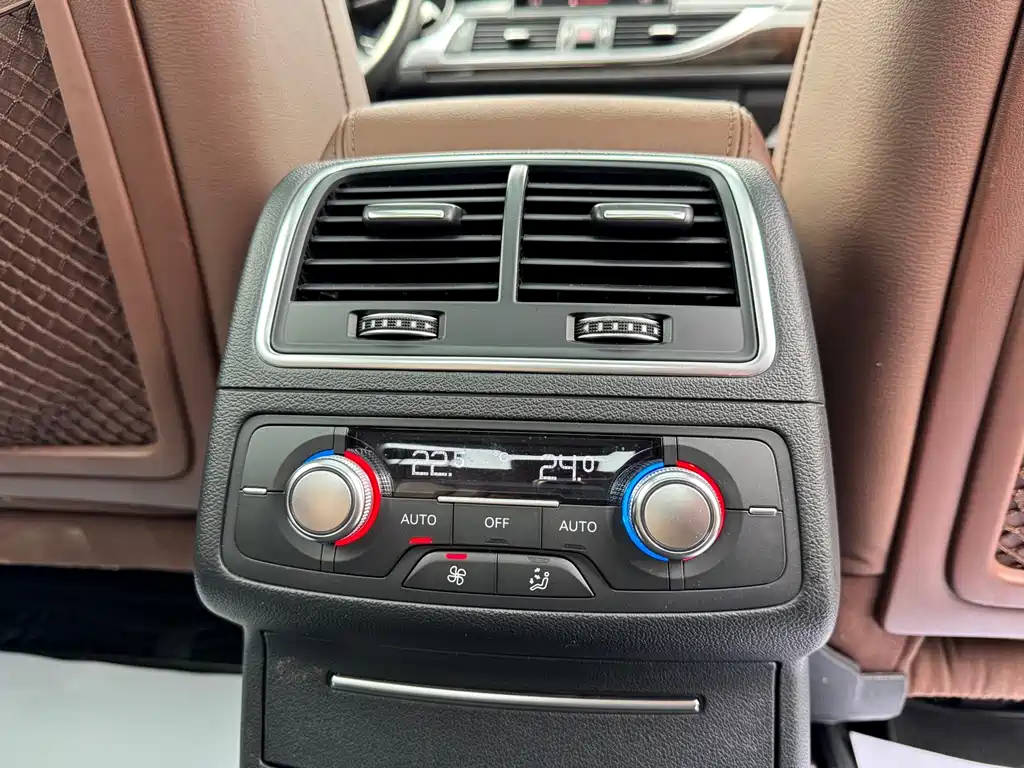 Audi A6L — миниатюра 8
