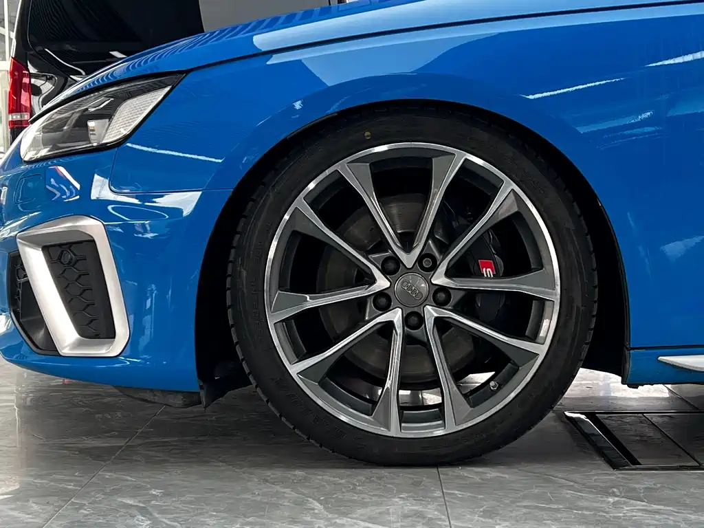 Audi S4 — миниатюра 8
