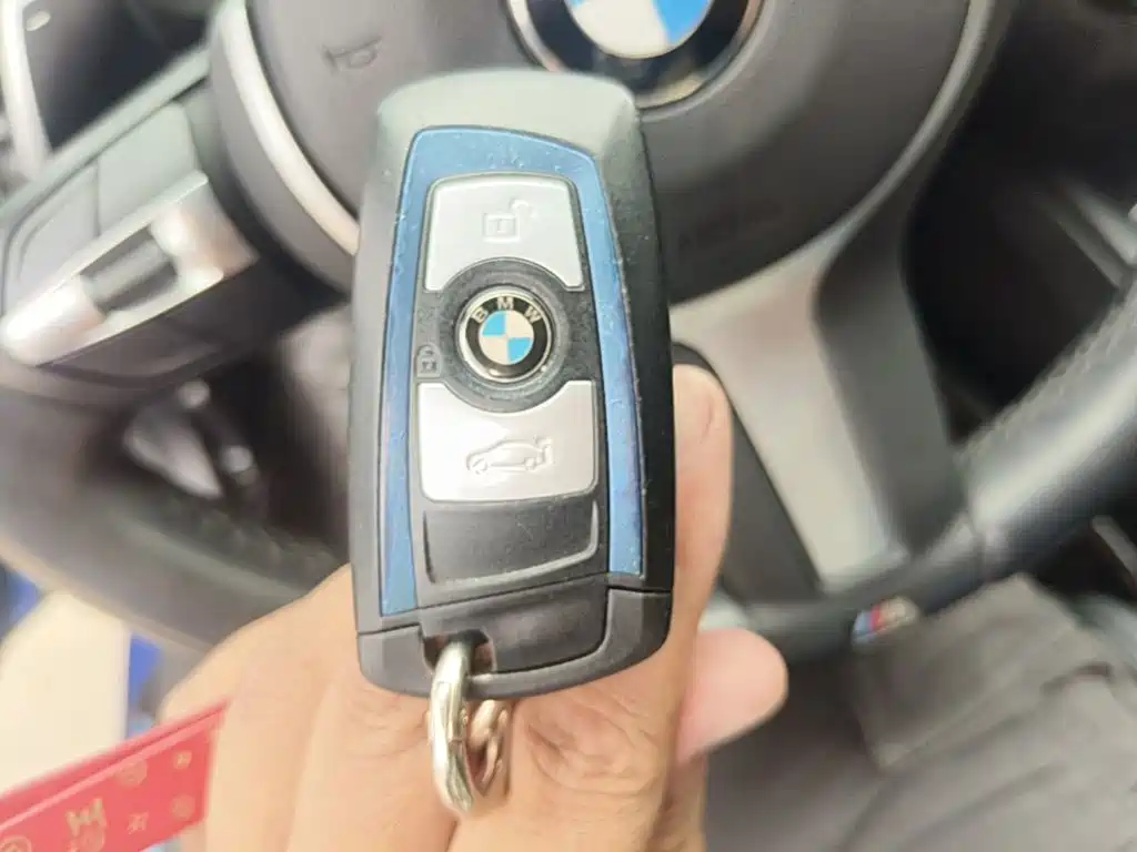 BMW 3 Series — миниатюра 9