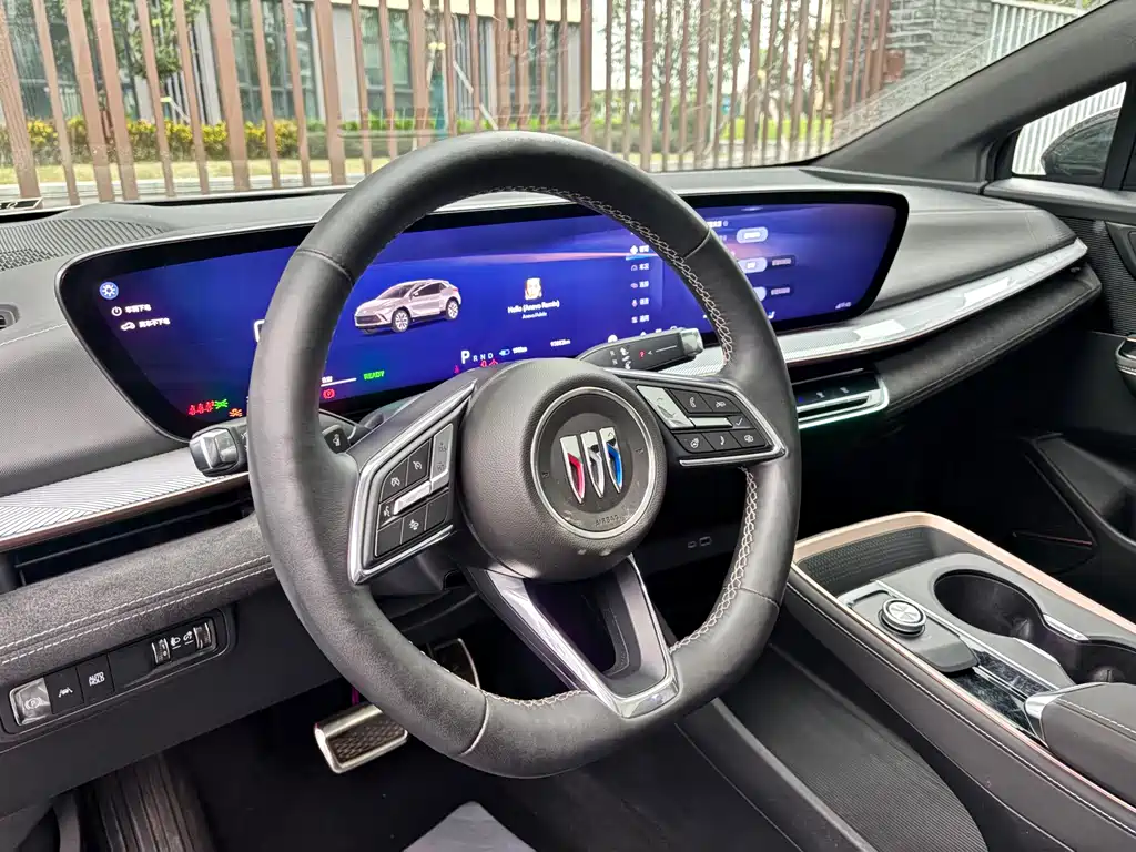 Buick E4 — миниатюра 10