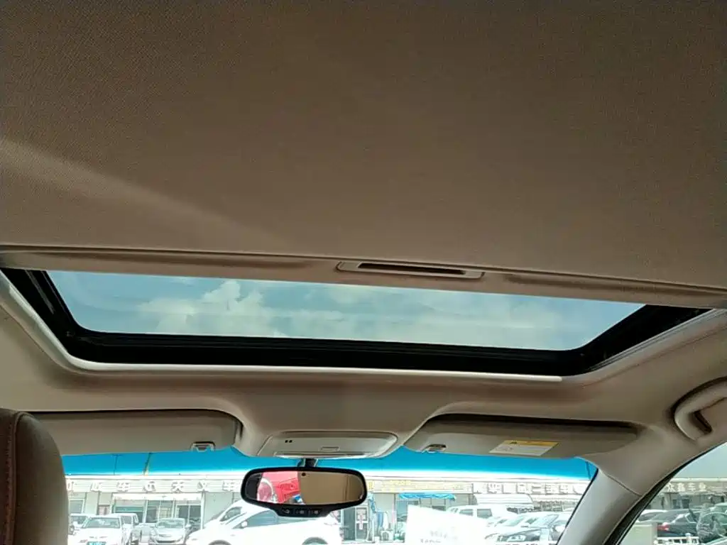 Buick Excelle — миниатюра 18