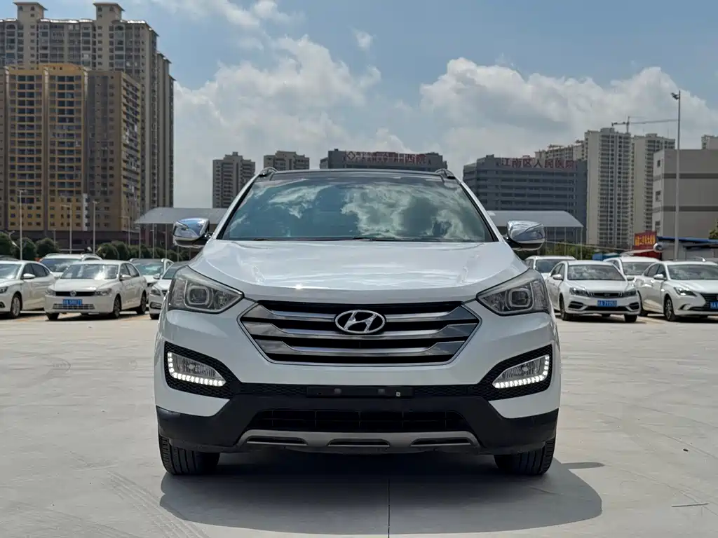 Hyundai Santa Fe — миниатюра 2