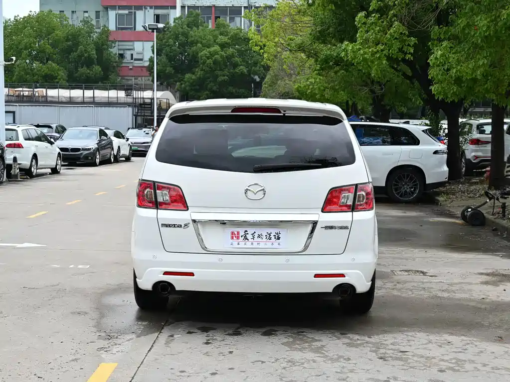 Mazda 8 2015 2.5L