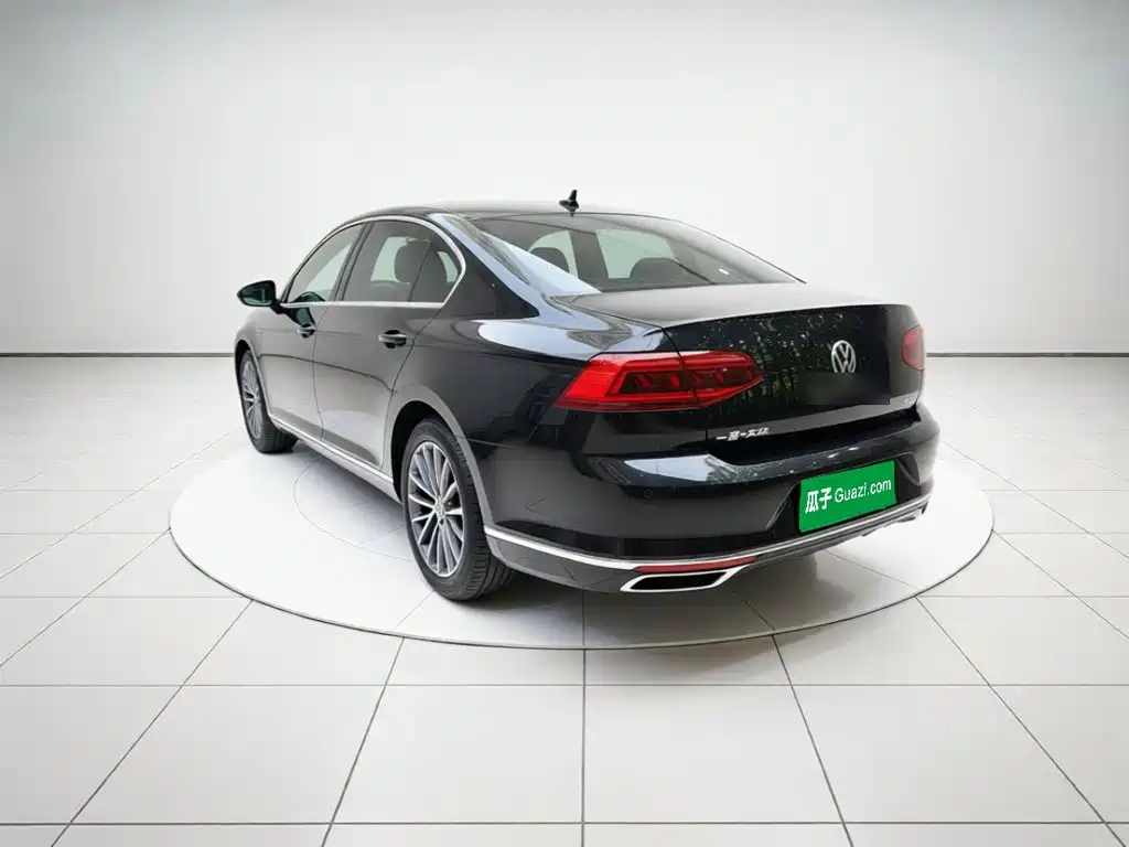 Volkswagen Magotan — миниатюра 4