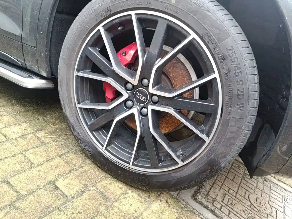 Audi Q5L — миниатюра 8