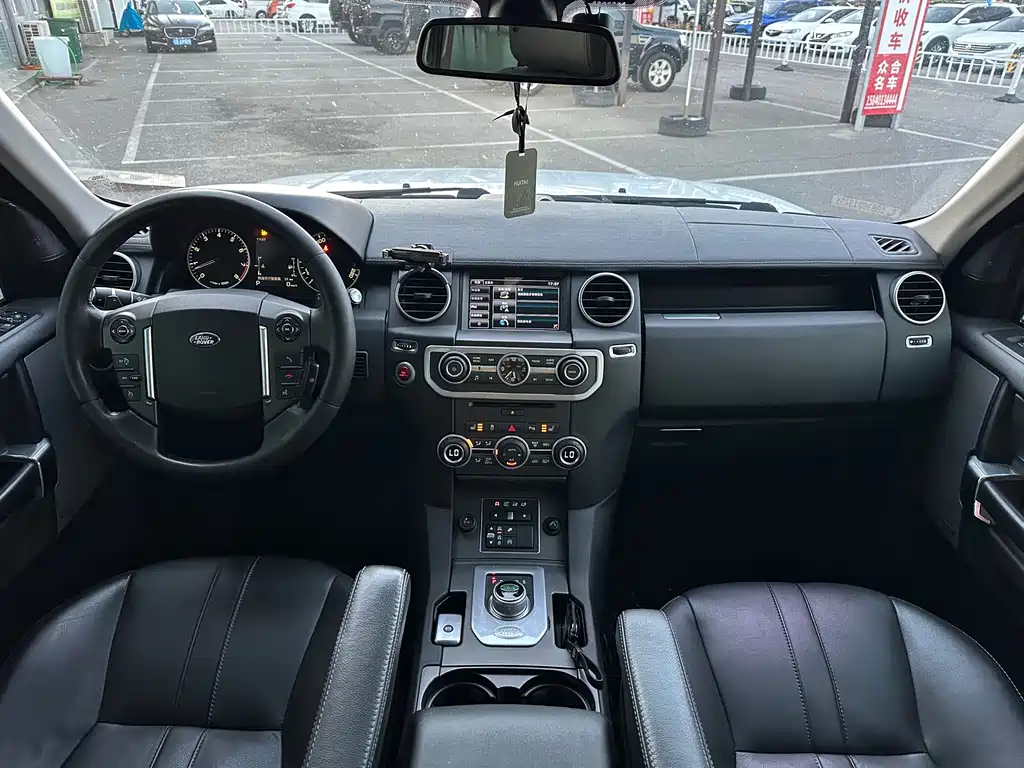 Land Rover Discovery — миниатюра 6