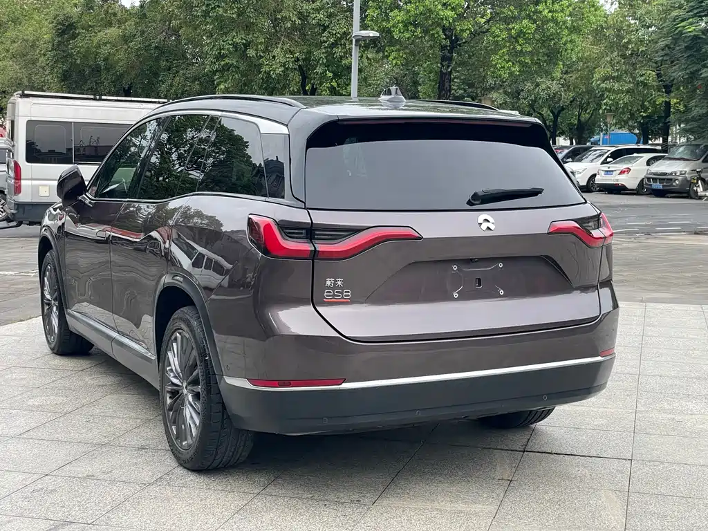 NIO ES8 — миниатюра 8