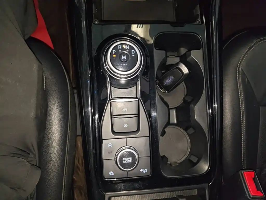 Ford Explorer — миниатюра 14