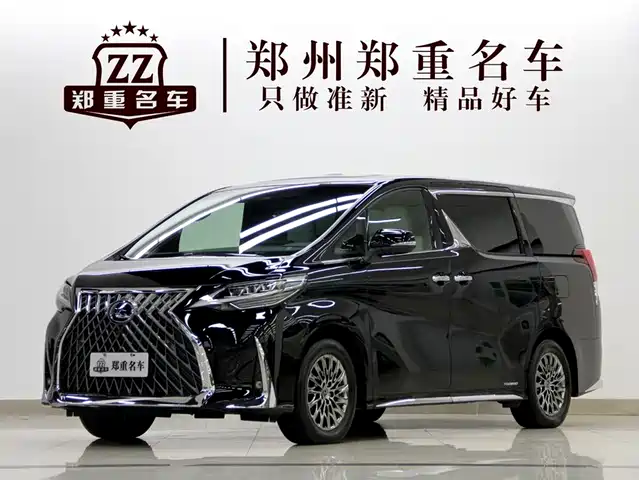 LEXUS  LM 2021