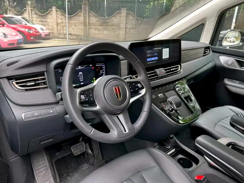 Hongqi HQ9 PHEV 2024 2.0T