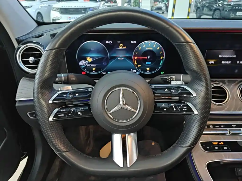 Mercedes-Benz E-Class New Energy — миниатюра 11