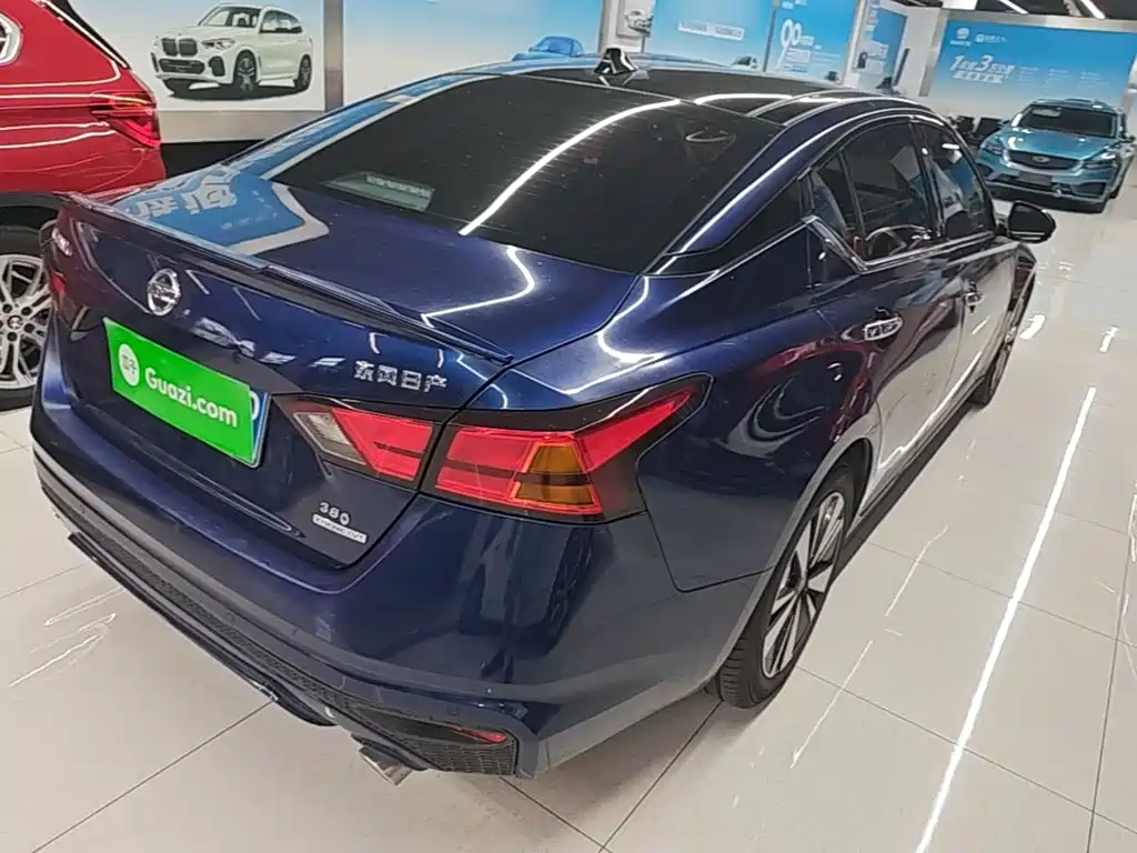 Nissan Teana — миниатюра 7
