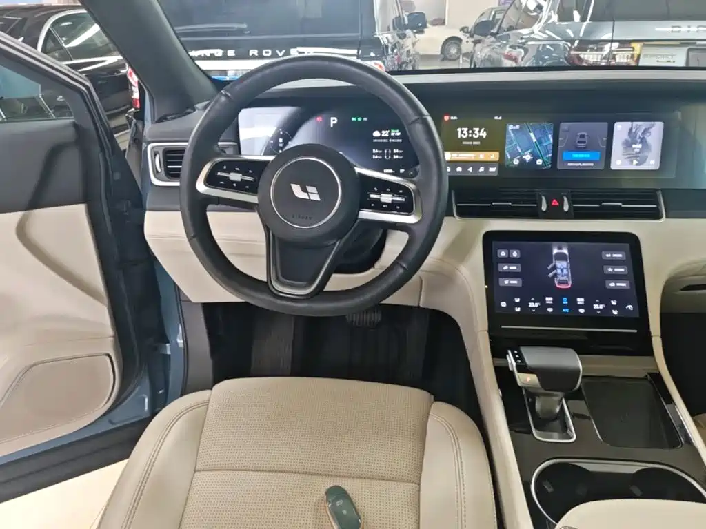 Li Auto Li ONE — миниатюра 11