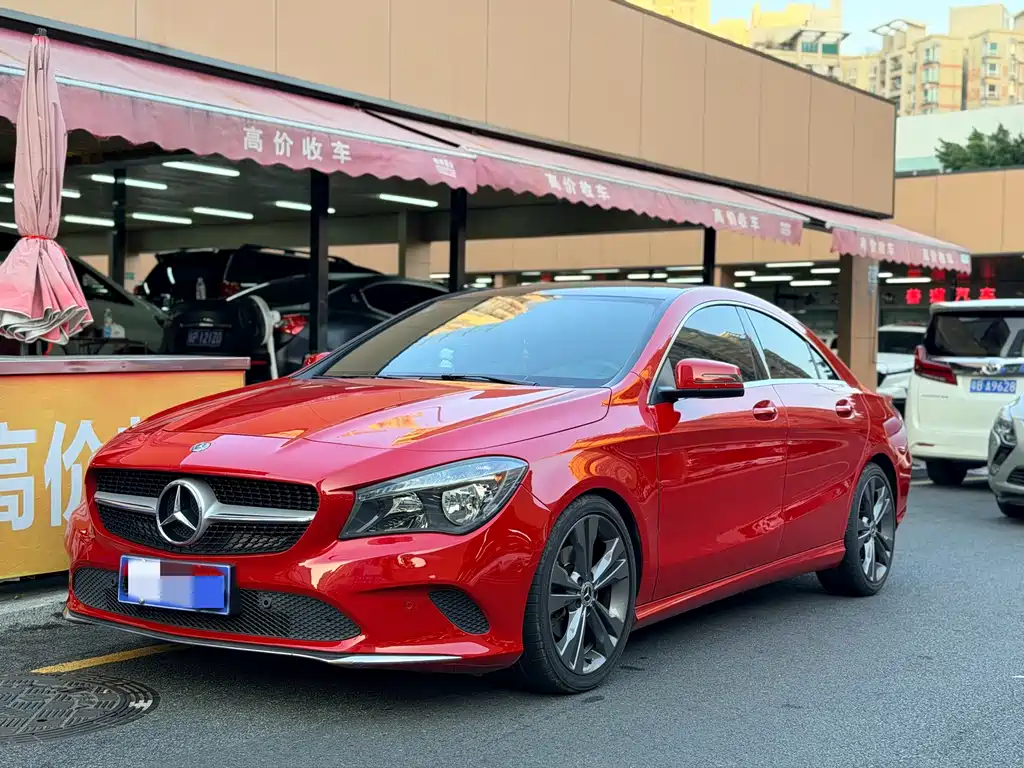 MERCEDES-BENZ CLA