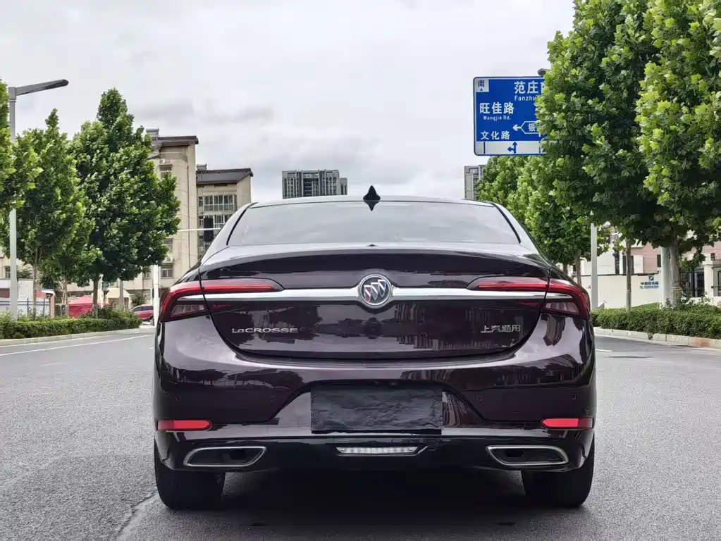 Buick LaCrosse 2022 Avenir