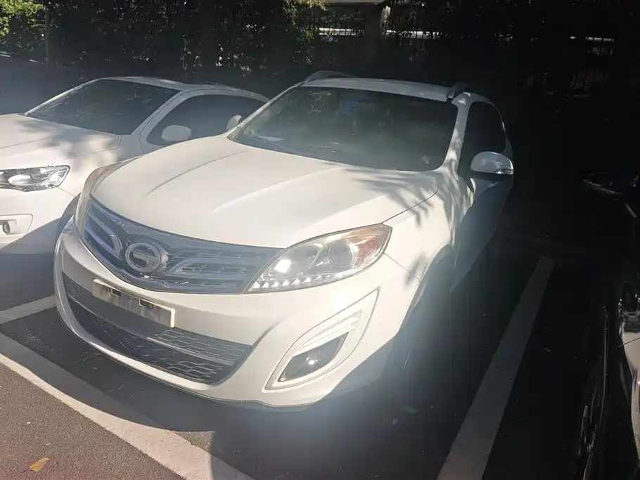 GAC Motor Trumpchi GS5 2014
