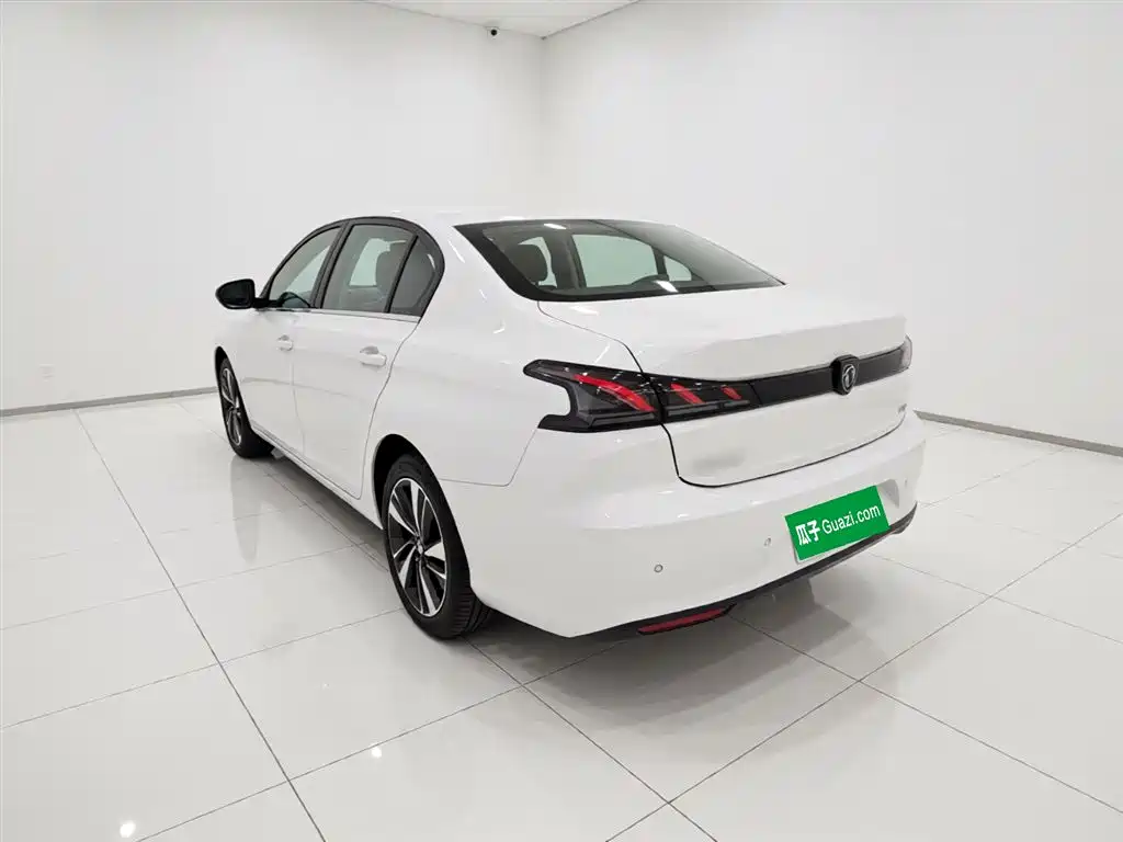 Peugeot 408 2024 360THP