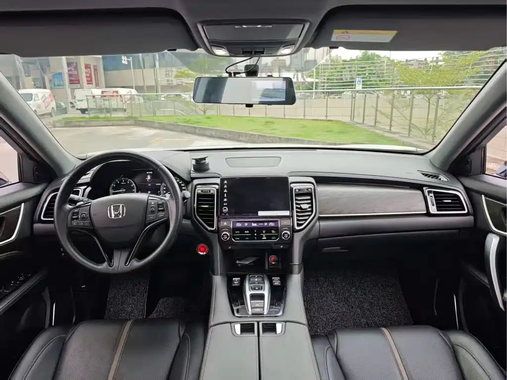 Honda UR-V — миниатюра 2
