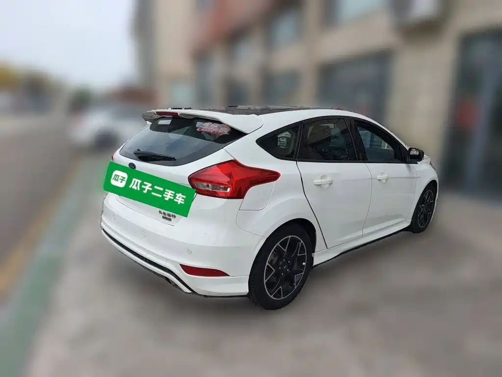 Ford Focus — миниатюра 4