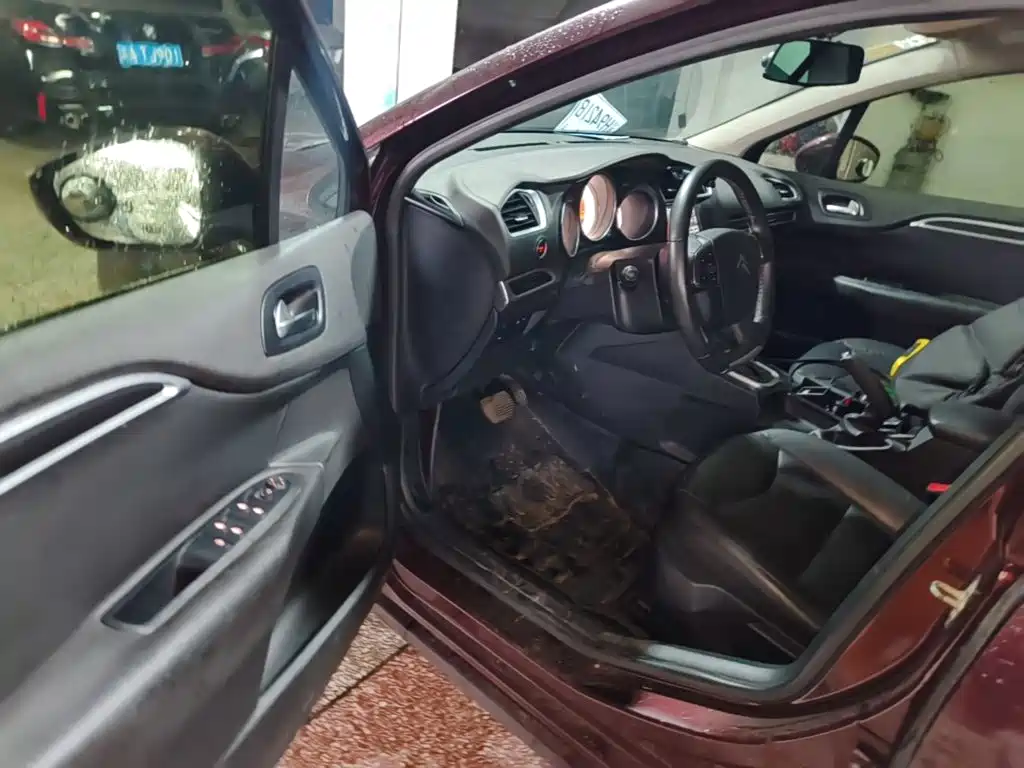 Citroen C4L — миниатюра 16