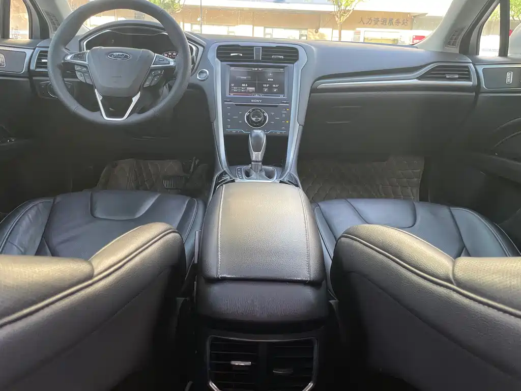 Ford Mondeo — миниатюра 17