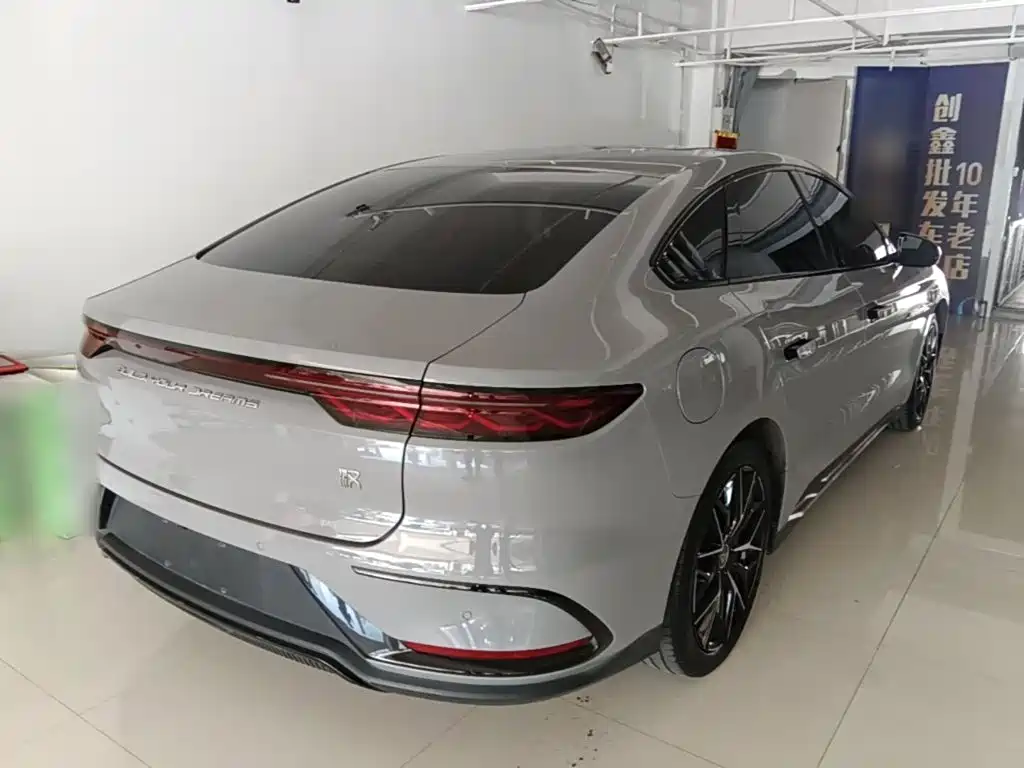 BYD Han — миниатюра 7