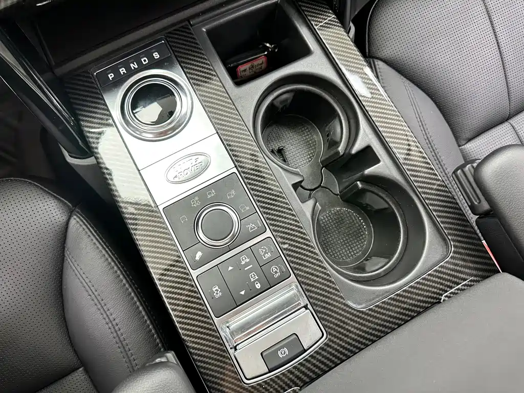 Land Rover Discovery — миниатюра 28