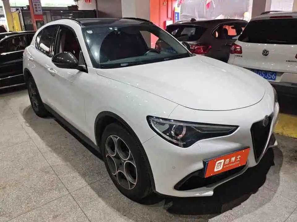 Alfa Romeo Stelvio — миниатюра 2