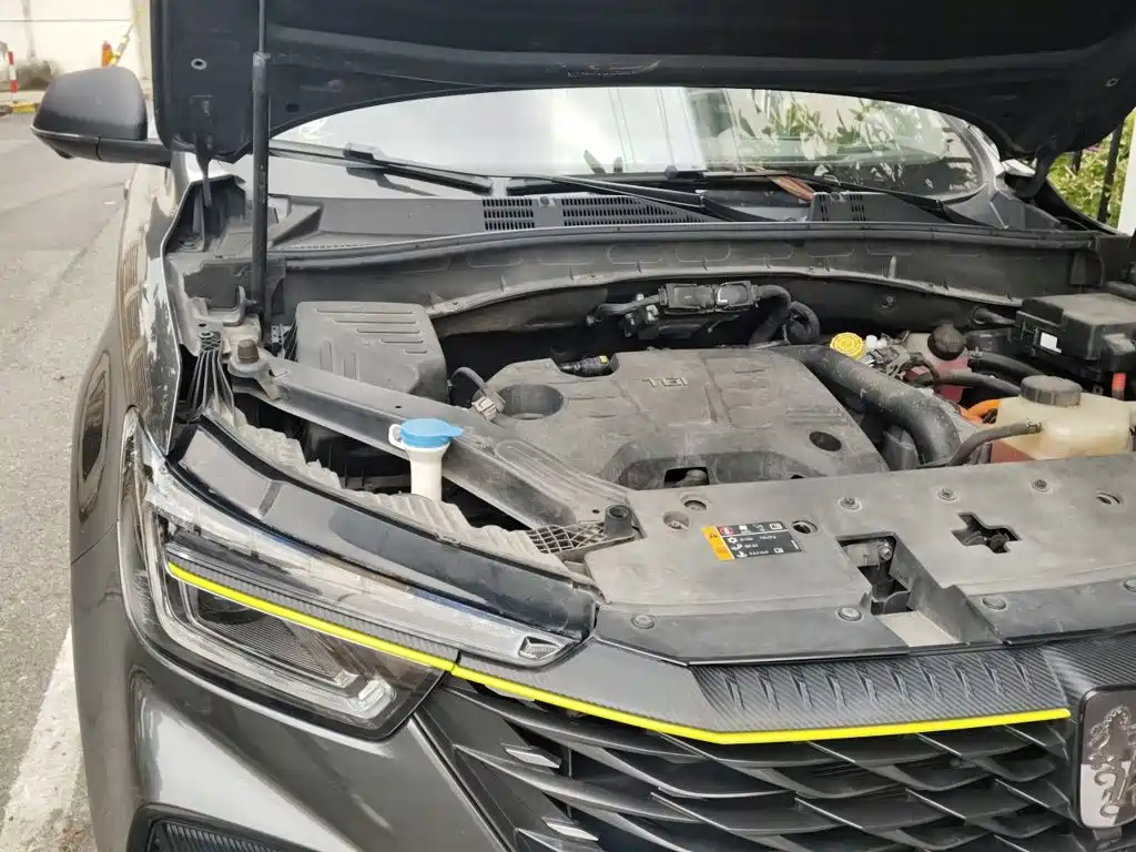 Roewe RX5 New Energy — миниатюра 22