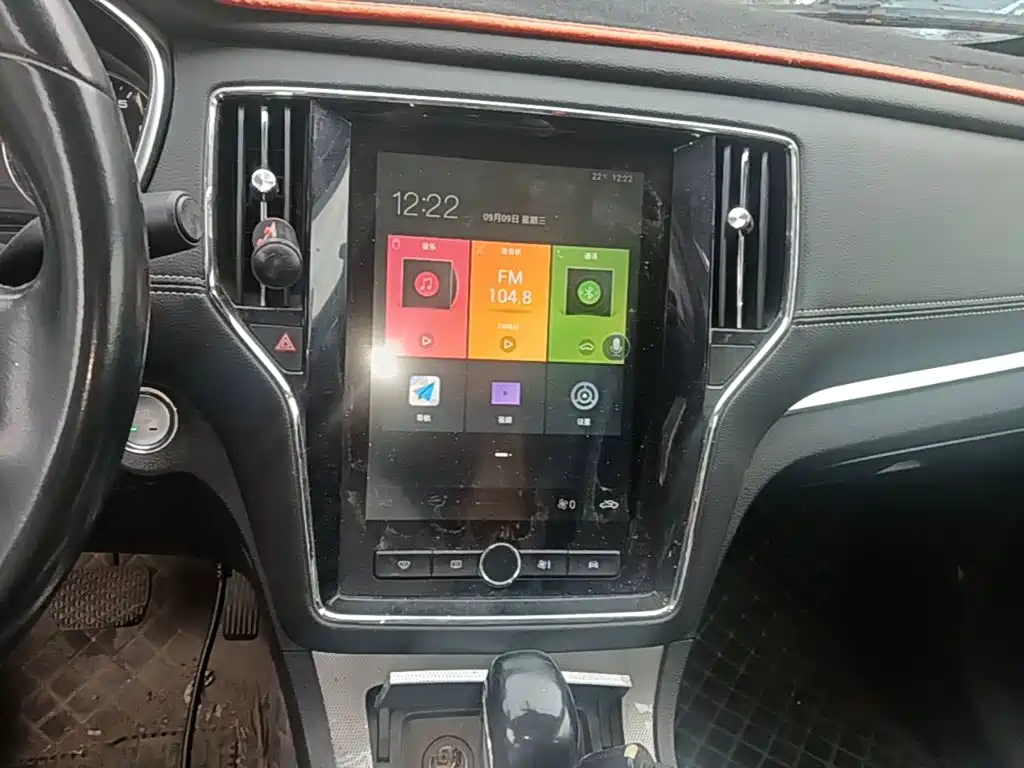 Roewe RX5 — миниатюра 13